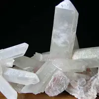 天然水晶价格多少钱？